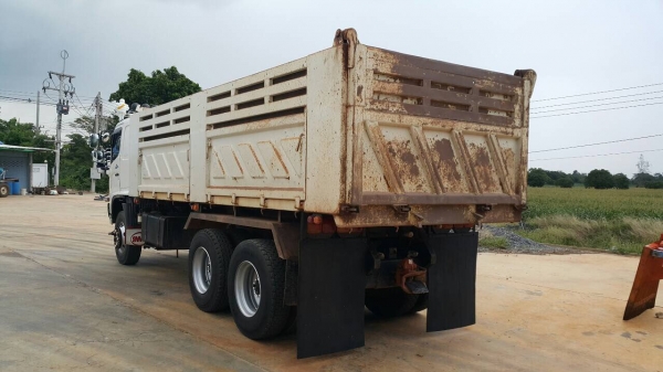 ขายด่วนสิบล้อดั้มสามมิตร 320แรง ปี51 รถสวยเดิม ยางดี เครื่องเกียร์ไม่เคยแกะ ภายในสวยสะอาด ขายด่วนสิบล้อดั้มสามมิตร 320แรง ปี51 รถสวยเดิม ยางดี เครื่องเกียร์ไม่เคยแกะ ภายในสวยสะอาด