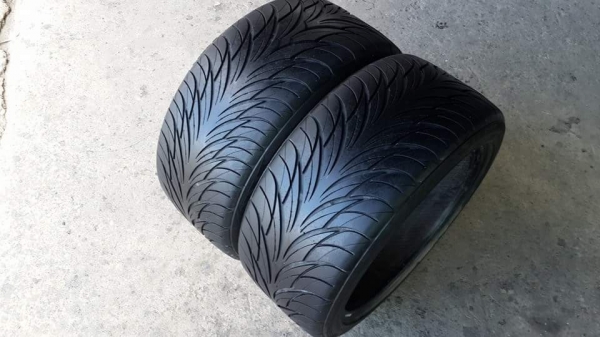 มีคู่เดียว Federal 595 245/40/17 ปี11 ดอกหนาๆ