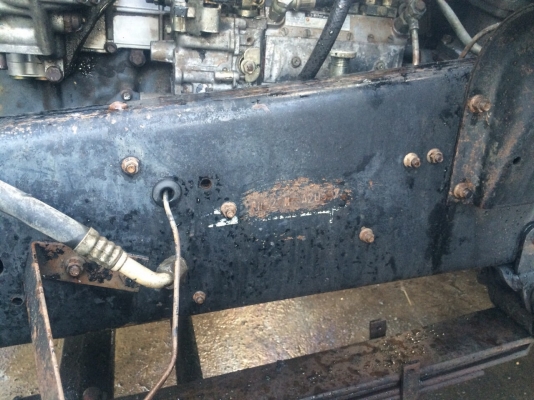 ขายหลง195 สองเพลาขึ่นรถเกี่ยว รถพร้อมใช้ ขาย สด ผ่อน