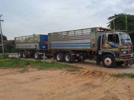 ขายรถพ่วง HINO FM3M ดั้มแม่-ลูก 3 คาน วางเครื่อง P11C 320 แรงม้า คัสซีสวยตลอดเส้น ช่วงล่างดี ยางเต็ม แอร์เย็น ทะเบียนพร้อมโอนครับ