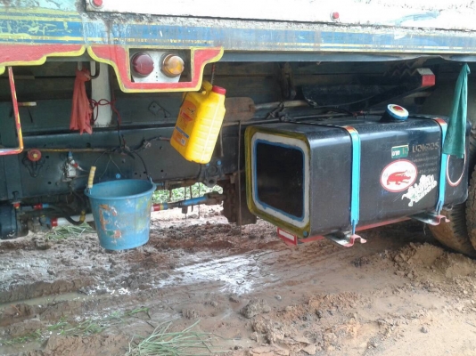 ขายรถพ่วง HINO FM3M ดั้มแม่-ลูก 3 คาน วางเครื่อง P11C 320 แรงม้า คัสซีสวยตลอดเส้น ช่วงล่างดี ยางเต็ม แอร์เย็น ทะเบียนพร้อมโอนครับ