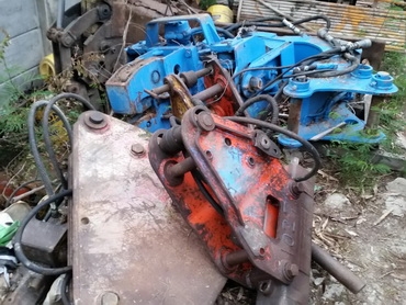 หัวเจาะ กระแทก แย็กปูน เบรคเกอร์ จำนวนมาก npk furukawa สำหรับ pc 30-120