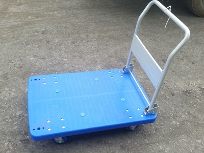 ของใหม่นำเข้าจากใต้หวันครับ รถเข็นของพลาสติกอเนกประสงค์ พับเก็บได้ ด้ามเหล็ก