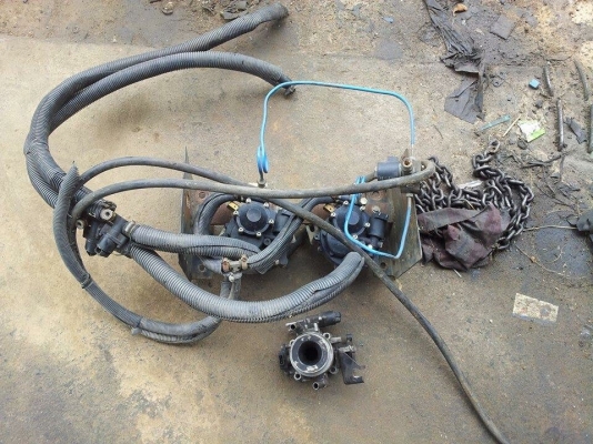 ขายถังแก๊ส NGV 8ถังพร้อมอุปกรณ์ ขายถังแก๊ส NGV 8ถังพร้อมอุปกรณ์