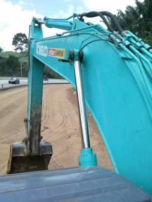ขายรถแบคโฮ KOBELCO SK200-8 YN12 super X เอกสารอินวอย ไมล์ 4478 ชม.ราคา 2300000