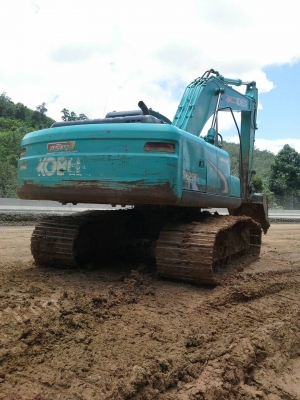 ขายรถแบคโฮ KOBELCO SK200-8 YN12 super X เอกสารอินวอย ไมล์ 4478 ชม.ราคา 2300000