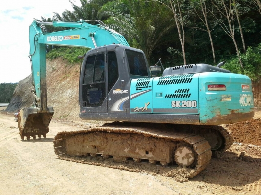 ขายรถแบคโฮ KOBELCO SK200-8 YN12 super X เอกสารอินวอย ไมล์ 4478 ชม.ราคา 2300000
