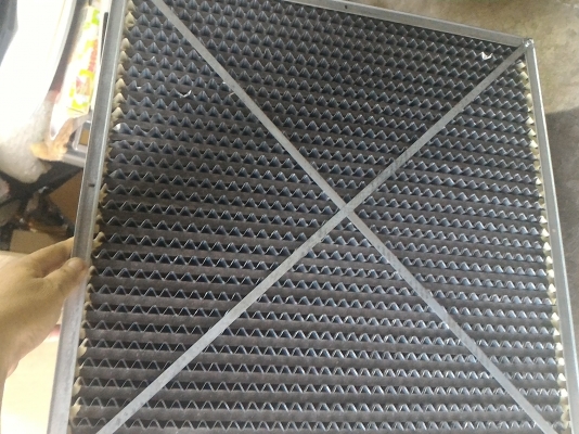 แผ่งกรองอากาศ American Air Filter แบบหนา กรองอากาศได้ 90-95 \%