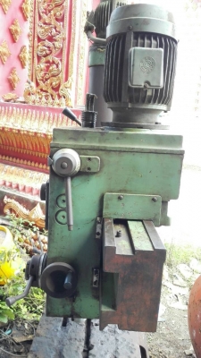 ********Sold Out!! ******** เจาะเรเดียล KAO MING Made in Taiwan 80 cm. เครื่องจอดพร้อมปั้น โทร 089-2499-123 นครปฐม