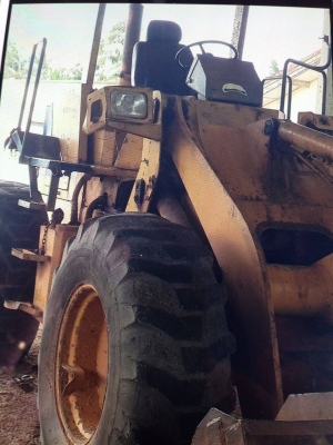 ขายรถตักล้อยาง KOMATSU WA 100-1 ราคา 550000