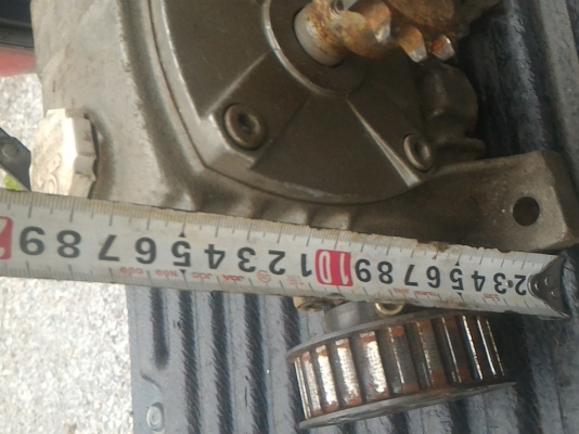 ชุดเกี่ยร์ทด 1 / 10  มีสเตอร์ขับติดมาให้ด้วย  ขนาดหรืออื่นๆตามภาพ