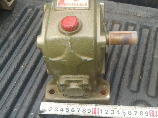 ชุดเกียร์ทดขนาดอัตราทด 1/ 20 รายละเอียดตามภาพ