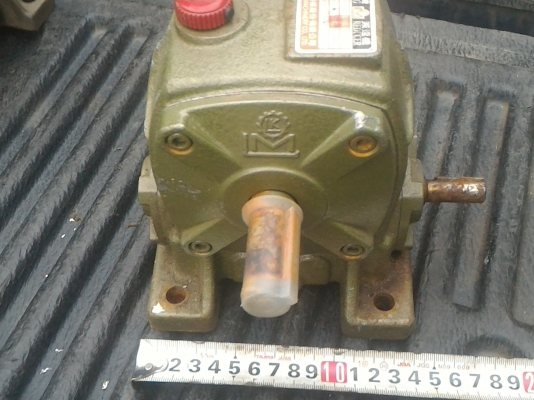 ชุดเกียร์ทดขนาดอัตราทด 1/ 20 รายละเอียดตามภาพ