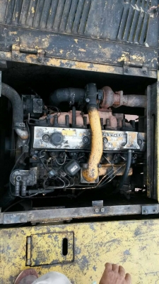 ขายแบคโฮ KOMATSU PC200-5 เอกสารเล่มทะเบียนพร้อม เครื่องดี ปั้มแรง ไฟฟ้าครบ ราคาต่อรองได้