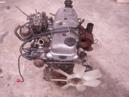 ขายเครื่องยนต์มาสด้าแฟมิเลีย 1300