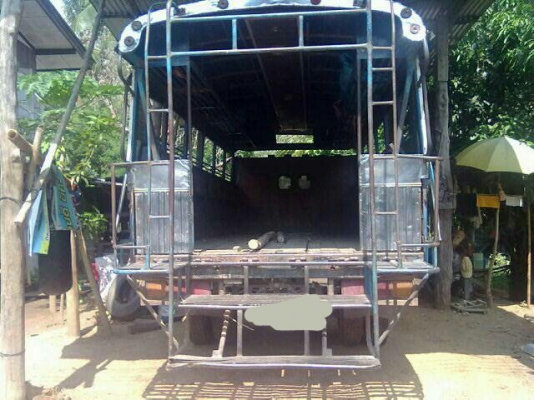 หกล้อ อีซูซุ FRR175 แรง หลังคาโดยสารรับส่งนักเรียน สภาพดีสวย ช่วงยาว 5.50ม พร้อมใช้ ทะเบียนพร้อมโอน หกล้อ อีซูซุ FRR175 แรง หลังคาโดยสารรับส่งนักเรียน สภาพดีสวย ช่วงยาว 5.50ม พร้อมใช้ ทะเบียนพร้อมโอน