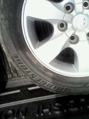 ขายแม็กวีโก้พร้อมยาง ขายแม็กวีโก้พร้อมยาง