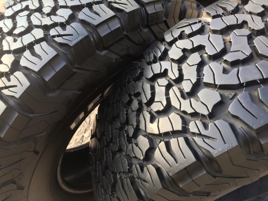 มือ2 BF Goodrich All-Terrain KO2 ขนาด 265 75 r16 สวยมากๆ
