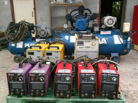 ขายปั๊มลม 5 HP /1 HP ตู้พาสม่า 8 ตู้