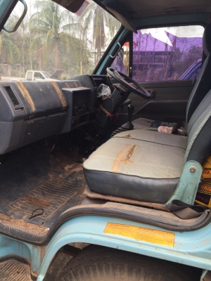 NKR58LU5Mปี35ห้างแท้งๆๆไม่เคยทำสีเลยครับ