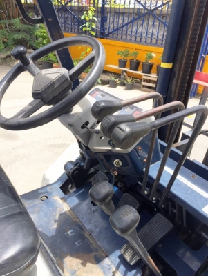 -:-*&bull;*ข า ย ร ถ ย ก นำ เ ข้ า*&bull;*-:-KOMATSU FG25-11 เสา4เมตร งาเท สนใจติดต่อ083-062-0223/098-329-9549(ปอนด์)