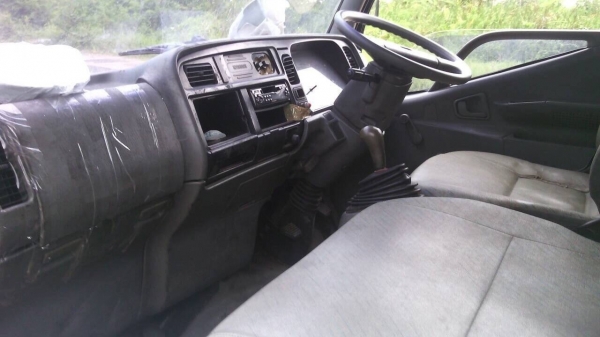 ขายถูกรถบรรทุก4ล้อปี2005 ไม่ติดเวลา พร้อมใช้งานเครื่อง110 เทอโบ