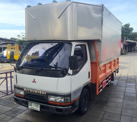 ขายถูกรถบรรทุก4ล้อปี2005 ไม่ติดเวลา พร้อมใช้งานเครื่อง110 เทอโบ