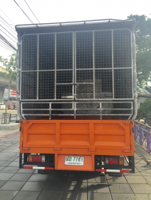 ขายถูกรถบรรทุก4ล้อปี2005 ไม่ติดเวลา พร้อมใช้งานเครื่อง110 เทอโบ