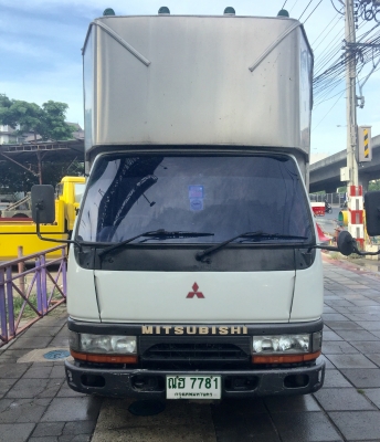 ขายถูกรถบรรทุก4ล้อปี2005 ไม่ติดเวลา พร้อมใช้งานเครื่อง110 เทอโบ