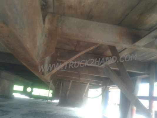 ตู้บรรทุก ตู้แห้ง 3 ประตู ยกลงจากรถ ISUZU NPR 120 แรง ภายในยาว 4.85 เมตร กว้าง 2.06 เมตร สูง 1.82 เมตร