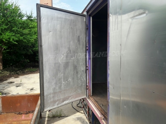 ตู้บรรทุก ตู้แห้ง 3 ประตู ยกลงจากรถ ISUZU NPR 120 แรง ภายในยาว 4.85 เมตร กว้าง 2.06 เมตร สูง 1.82 เมตร