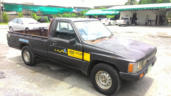 โตโยต้า ฮีโร่หัวเดียว รถสภาพดีพร้อมใช้ โตโยต้า ฮีโร่หัวเดียว รถสภาพดีพร้อมใช้