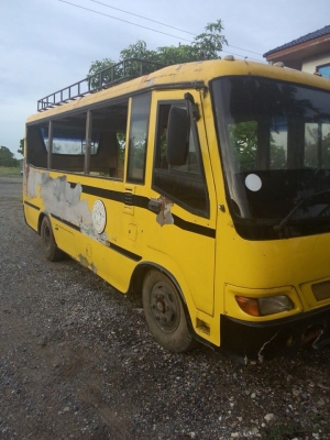 ขายคับแคนเตอร์ยูโรทั้งคันเครื่องเทอร์โบอินเตอร์ช่วงล่างหกน๊อตคัสซีสวยรถขับได้ ไม่มีทะเบียน