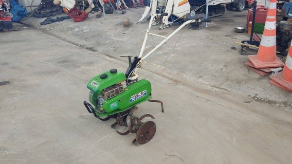 นำเข้าจากญี่ปุ่น รถพรวนดินเดินตาม MAMETORA  รุ่น MC-8  เก่าญี่ปุ่น เครื่องยนต์ติดง่าย  สภาพดี พร้อมใช้งาน