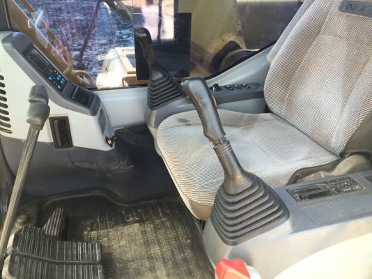 PC200-7 ปี2005. ทำงาน 13000.ชม.รถทำงานอยู่ สภาพดี สวยดี แห้ง เดิมๆไม่เคยแกะ