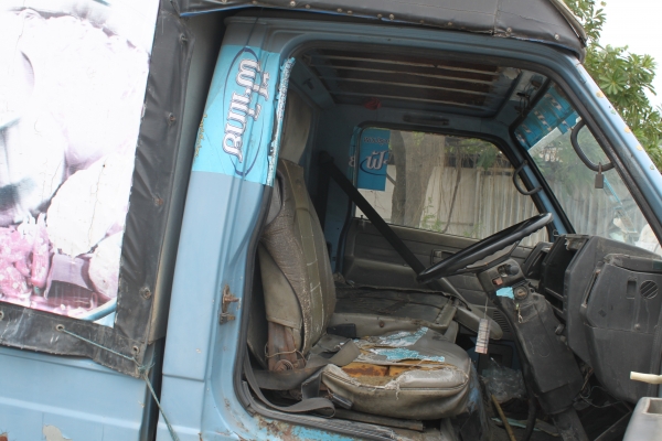 ขาย 4 ล้อป้ายไม่ติดเวลา