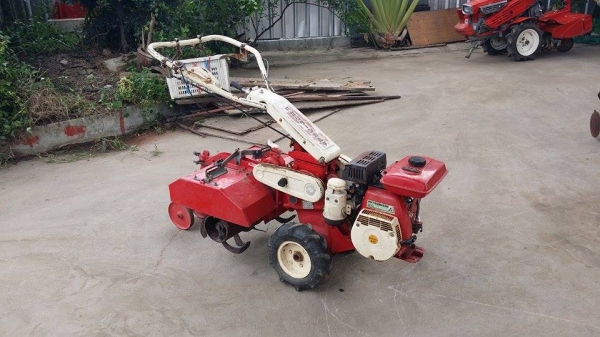 นำเข้าจากญี่ปุ่น รถพรวนดินเดินตาม MITSUBISHI  รุ่น KRD551 ขนาด 5 แรง เก่าญี่ปุ่น เครื่องยนต์ติดง่าย