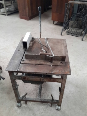 แท่นตัดอะลูมิเนียมมอเตอร์ 1  แรง