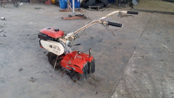 นำเข้าจากญี่ปุ่น รถพรวนดินเดินตาม SHIBAURA รุ่น GEF10RE เก่าญี่ปุ่น  พร้อมชุดพรวนดิน สภาพดี