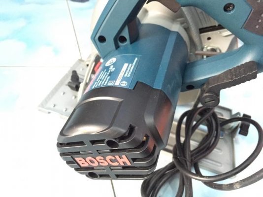 ขายเลื่อยวงเดือน 7" BOSCH มือสอง สภาพเต็ม100\% ครับ ขายเลื่อยวงเดือน 7" BOSCH มือสอง สภาพเต็ม100\% ครับ