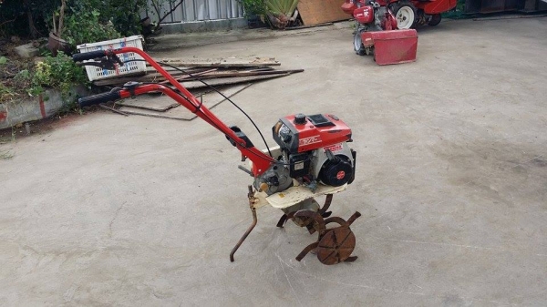 นำเข้าจากญี่ปุ่น รถพรวนดินเดินตาม YANMAR รุ่น MT310 ขนาด 3 แรง  เก่าญี่ปุ่น  พร้อมชุดพรวนดิน สภาพดี