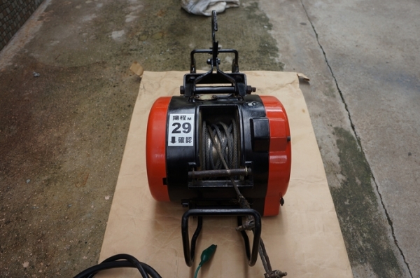 รอกไฟฟ้า 230 kg 220v