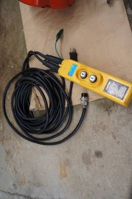 รอกไฟฟ้า 230 kg 220v