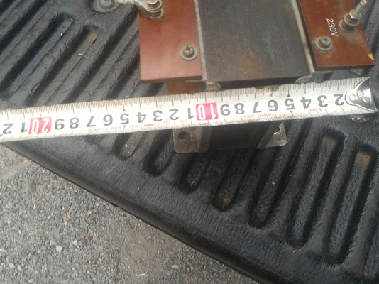 หม้อแปลงจาก 220 V. เป็น 100 V. ขนาดกำลัง 8 A. ของญี่ปุ่น ถอดจากเครื่องจักร