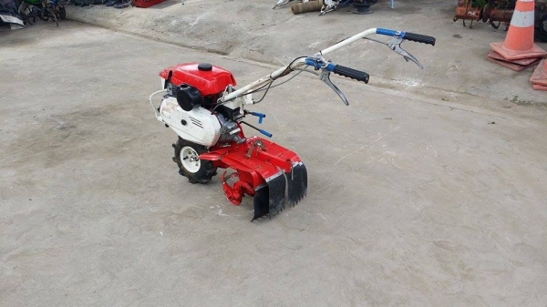 นำเข้าจากญี่ปุ่น รถพรวนดินเดินตาม YANMAR รุ่น SD350 ขนาด 3.5 แรง  เก่าญี่ปุ่น  พร้อมชุดพรวนดิน สภาพสวย