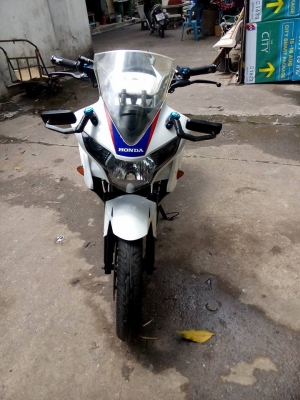 ขายลูกเดียว CBR150iปี2553ธันวา รถบ้านราคาเบาๆ เล่มเอกสารครบ