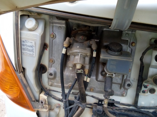 6ล้อดั๊มฮีโนเมกก้า 175แรงปี50ดั๊มสามมิตร6เกียเดินหน้า 855000