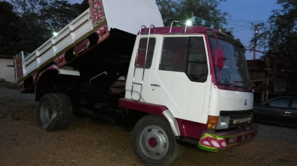 **600,000 บ.ต่อรอง/// 6ล้อ FUSO FK415F-160HP ดั้ม6ตัน **ขาย MITSUBISHI FUSO-160HP 6ล้อใหญ่ดั้มดิน ดั้มต่อใหม่ สวยๆ MITSUBISHI FK415F 6D14-160HP 6ล้อฟูโซ่ดั้ม ห้างแท้ เครื่องเดิม เกียร์เดิม เช็ค/ฟิต ใหม่ แน่นๆ แรงดี แห้ง ไม่เยิ้ม เกียร์ดี เข้าง่าย ไม่มีหอน **600,000 บ.ต่อรอง/// 6ล้อ FUSO FK415F-160HP ดั้ม6ตัน **ขาย MITSUBISHI FUSO-160HP 6ล้อใหญ่ดั้มดิน ดั้มต่อใหม่ สวยๆ MITSUBISHI FK415F 6D14-160HP 6ล้อฟูโซ่ดั้ม ห้างแท้ เครื่องเดิม เกียร์เดิม เช็ค/ฟิต ใหม่ แน่นๆ แรงดี แห้ง ไม่เยิ้ม เกียร์ดี เข้าง่าย ไม่มีหอน