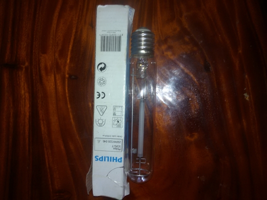 หลอดไฟ  HIGH PRESSURE SODUIM