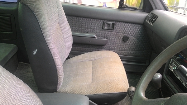 ขายรถTOYOTA 4x4(ประกอบนอก) ขายรถTOYOTA 4x4(ประกอบนอก)